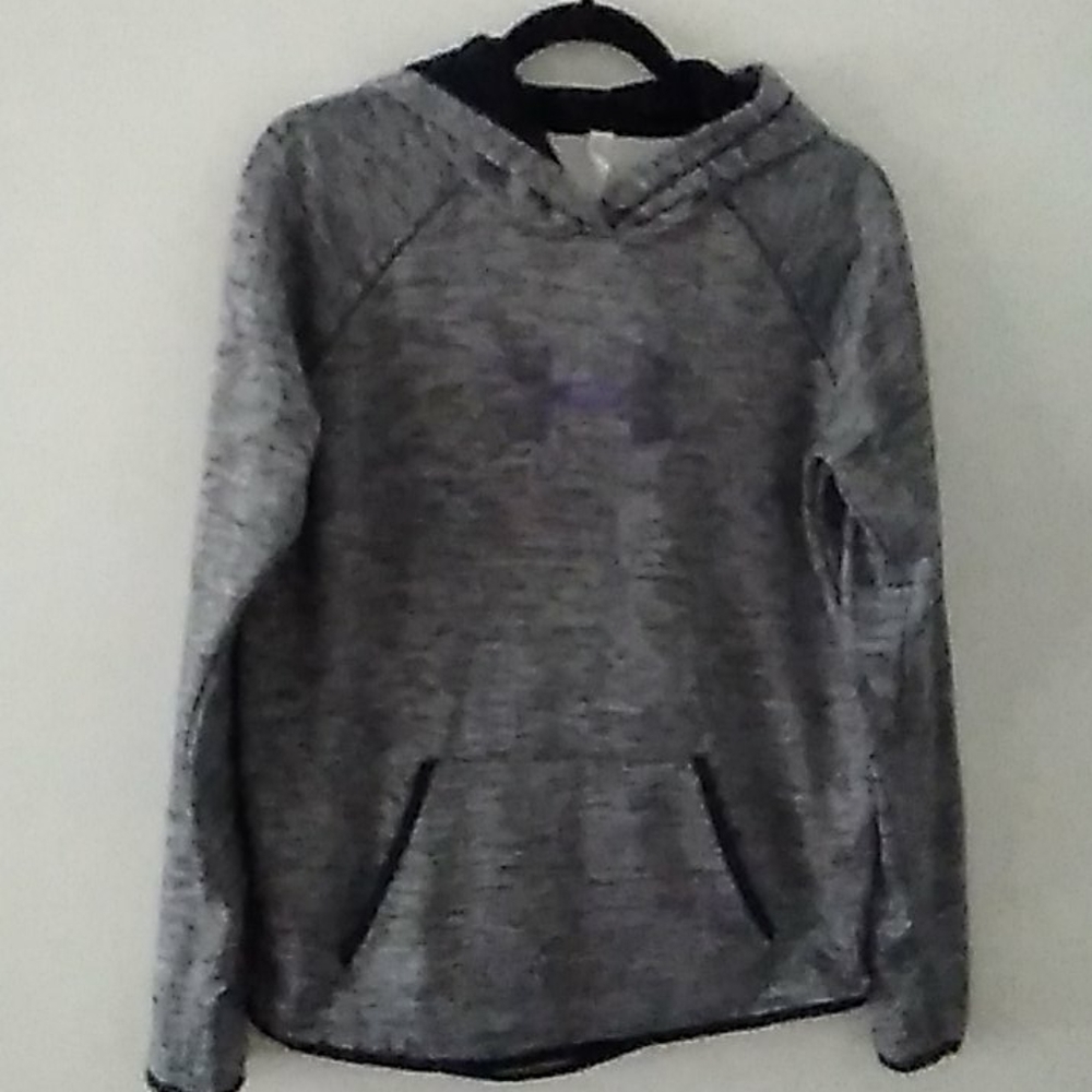 Under Armour medium hoodie